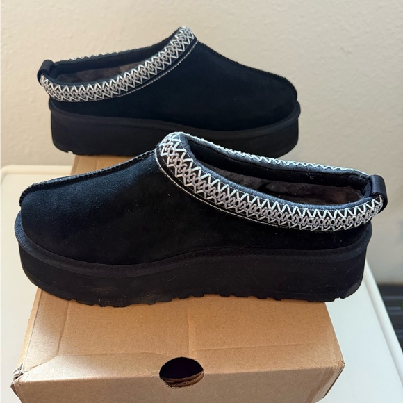 New, in Box! UGG Women’s Tazz Suede Platform Clog Slippers, Sz 8 - Picture 5 of 9